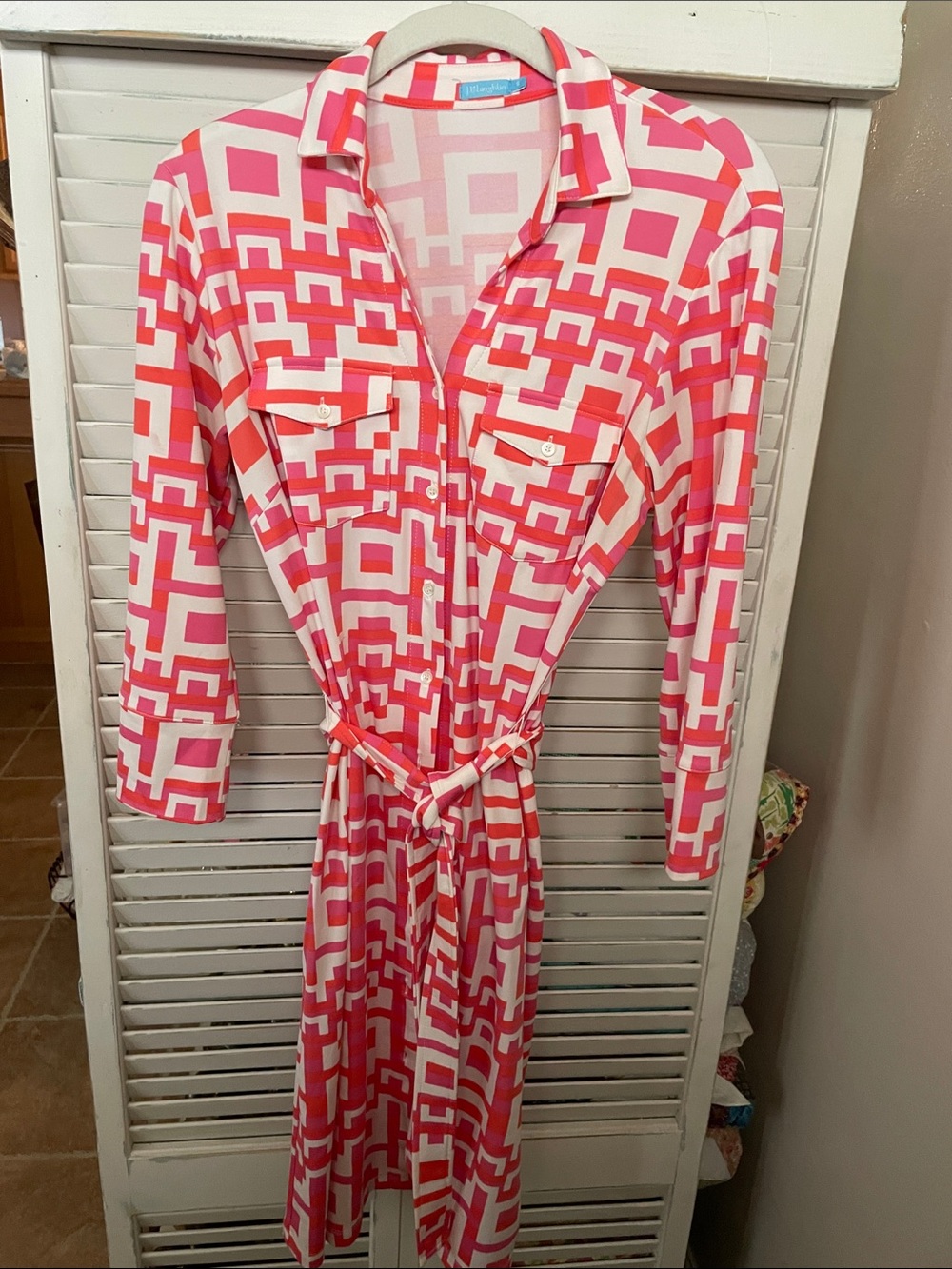J. McLaughlin Pink & Coral Geometric Long-Sleeve Shirt Dress